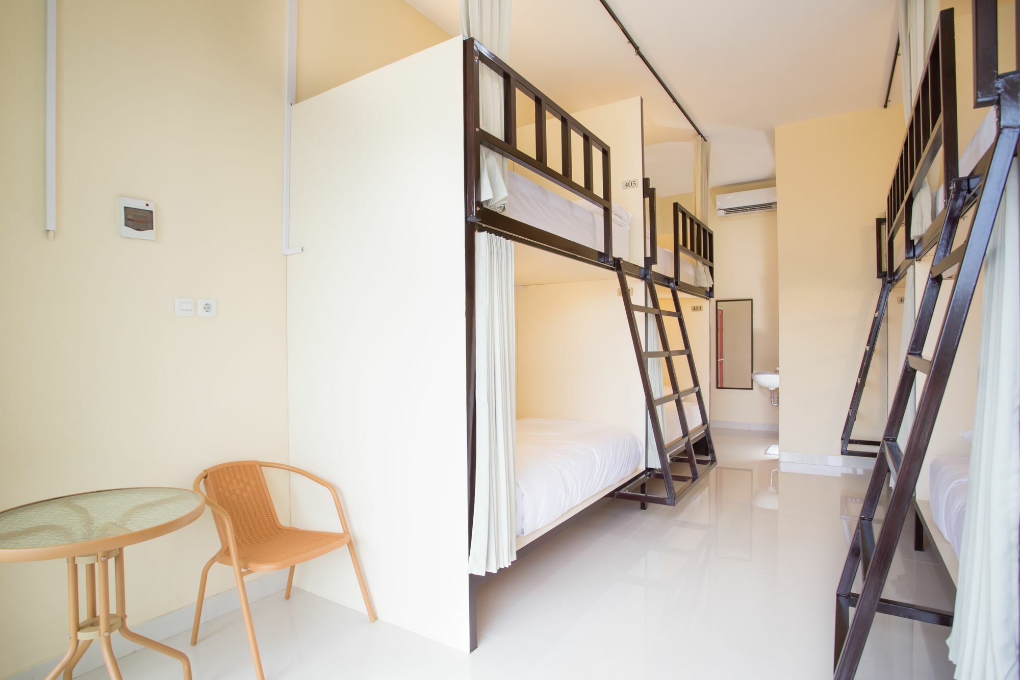 V Canggu Dormitory المظهر الخارجي الصورة
